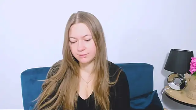 LeaNaughty online show from November 24, 7:41 am