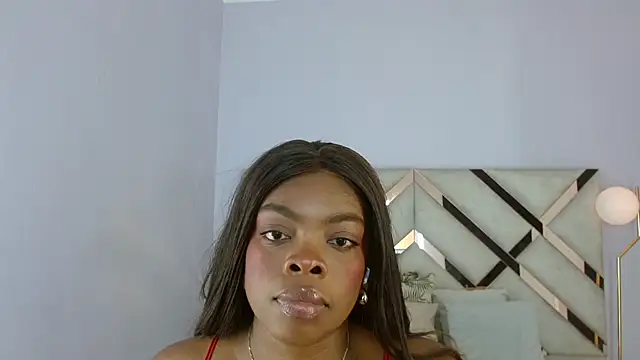 Snapshot of Maiacharris_ chatting on July 14, 12:11 pm Maiacharris online show from July 14, 12:11 pm