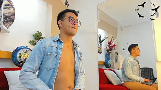 JohnBelRose online show from October 22, 5:56 pm