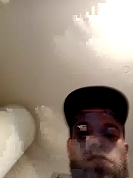 Snapshot of bob0007gusbbc chatting on October 18, 4:19 pm bob0007gusbbc online show from October 18, 4:19 pm