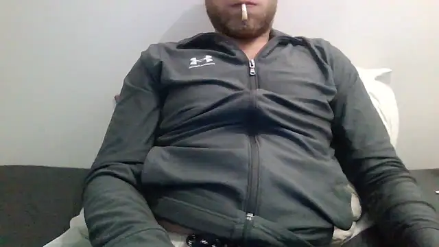 Snapshot of bob0007gusbbc chatting on March 30, 7:26 pm bob0007gusbbc online show from March 30, 7:26 pm