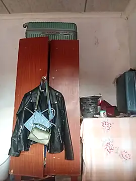 Roronae online show from November 22, 5:17 am