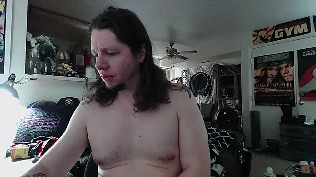 biggerisbetter12 online show from February 2, 8:29 pm