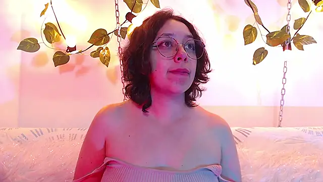 Milie yue online show from October 22, 2:34 am