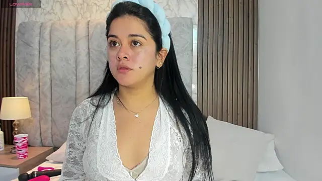 goddessfeetxx online show from October 24, 8:38 pm