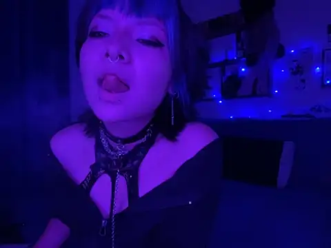 onlyjadex online show from March 19, 5:00 am