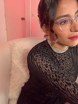 Snapshot of elegant__rouse chatting on June 26, 9:41 pm elegant rouse online show from June 26, 9:41 pm