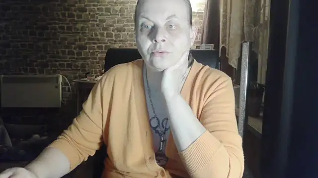 Diamond Bite online show from October 24, 8:27 pm