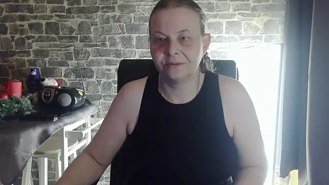 Diamond Bite online show from November 28, 4:31 pm