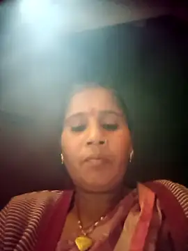 Snapshot of OliveGreen22 chatting on November 15, 6:55 am OliveGreen22 online show from November 15, 6:55 am