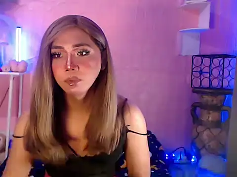 Snapshot of Katesy12 chatting on June 11, 2:53 am Katesy12 online show from June 11, 2:53 am