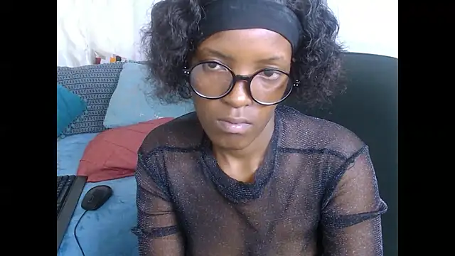 AfricanBarbiee69 online show from November 21, 8:46 am