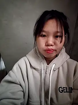 Snapshot of linh-miu99 chatting on February 4, 2:06 am linh-miu99 online show from February 4, 2:06 am