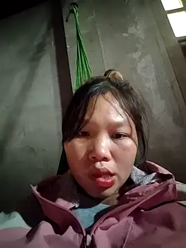 Snapshot of linh-miu99 chatting on February 15, 6:32 am linh-miu99 online show from February 15, 6:32 am