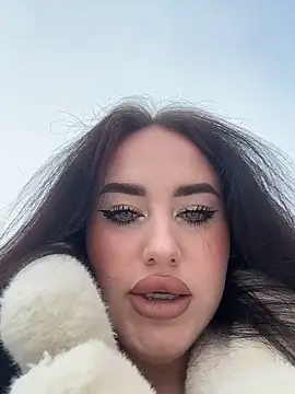 KiraSunshine online show from December 17, 4:07 am