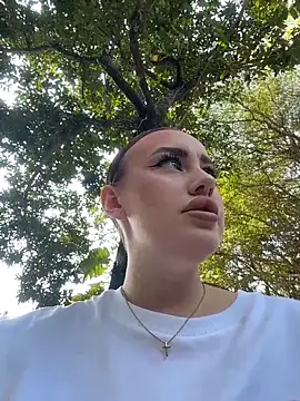 KiraSunshine online show from February 2, 3:38 am