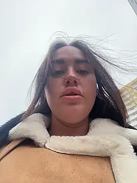 KiraSunshine online show from April 3, 4:43 am