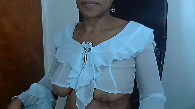 Hotcougar online show from February 16, 8:21 am