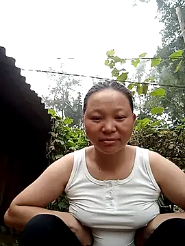 Snapshot of siro-zz chatting on December 3, 11:58 pm siro-zz online show from December 3, 11:58 pm