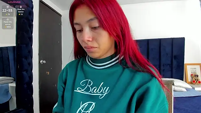 melanie roux   online show from March 25, 12:22 pm