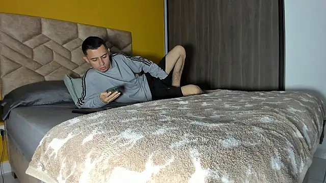 Snapshot of Gregory_mancini chatting on October 25, 3:36 am Gregory mancini online show from October 25, 3:36 am