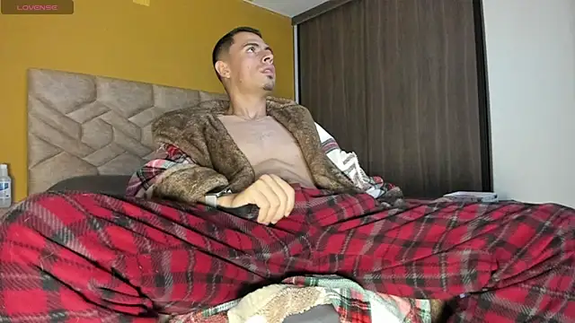 Snapshot of Gregory_mancini chatting on November 25, 4:34 am Gregory mancini online show from November 25, 4:34 am