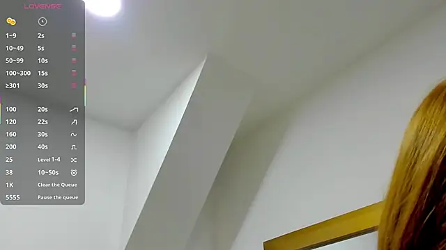 lucia lorenz online show from December 18, 11:27 am