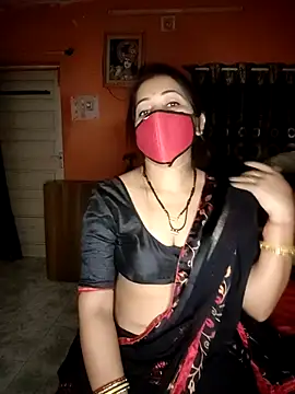 Snapshot of Dipu_cute chatting on November 4, 7:24 pm Dipu cute online show from November 4, 7:24 pm