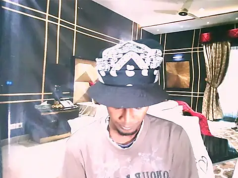 IndianThuggin online show from April 30, 7:58 am