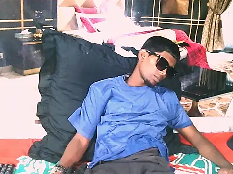 IndianThuggin online show from May 7, 12:38 am
