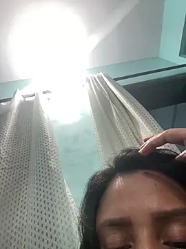 Snapshot of heenashai chatting on November 1, 10:34 pm heenashai online show from November 1, 10:34 pm