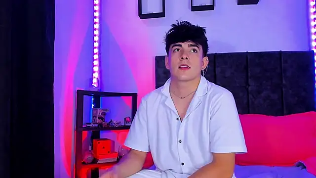 Theo Noxxx online show from November 9, 6:50 pm