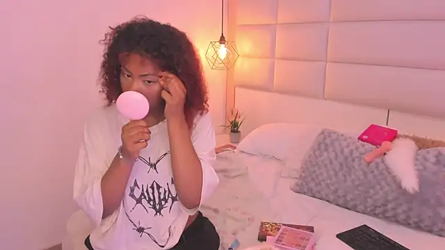 Sofia clk online show from January 8, 3:09 am