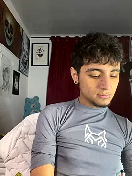 lukaOnline  online show from December 16, 12:26 am