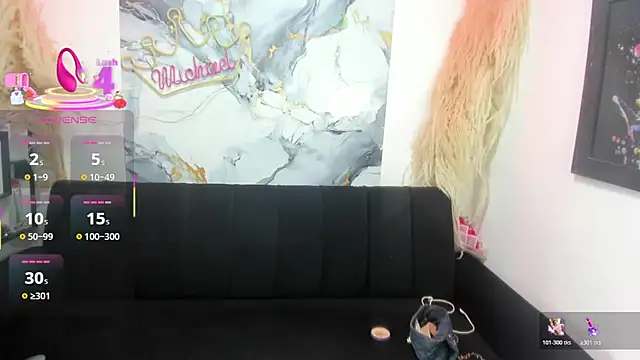 Snapshot of jessica_latina777 chatting on November 25, 7:03 pm jessica latina777 online show from November 25, 7:03 pm