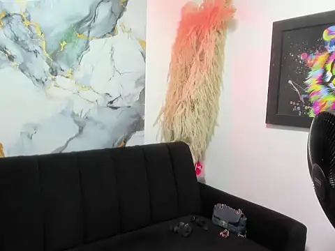 Snapshot of jessica_latina777 chatting on December 16, 8:14 pm jessica latina777 online show from December 16, 8:14 pm