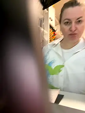 Amelia-Diamond online show from November 25, 8:47 am