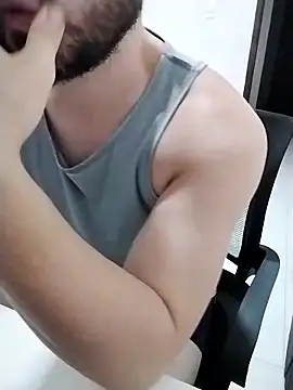 Branquinhowm online show from March 5, 1:01 am