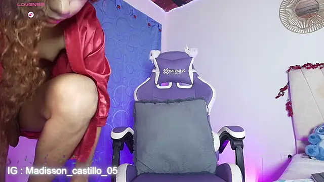 Maddisson quenn05 online show from March 3, 11:10 pm