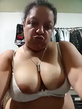 Alondrabb80 online show from November 5, 4:01 am