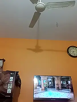 RNlov online show from October 22, 1:55 pm