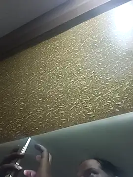 RNlov online show from November 8, 2:17 pm