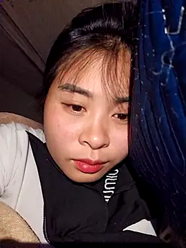 Squirrel-Pear online show from December 19, 9:11 pm