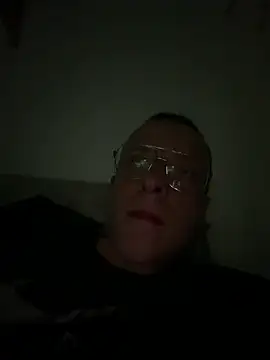 dominik2323 online show from July 17, 10:14 pm