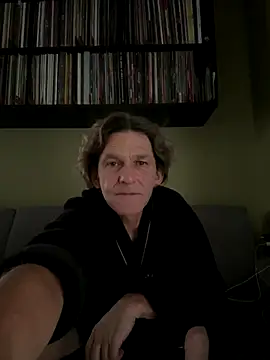 kon77777 online show from October 19, 5:41 am