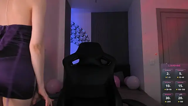 MiraVelle  online show from March 31, 3:08 am