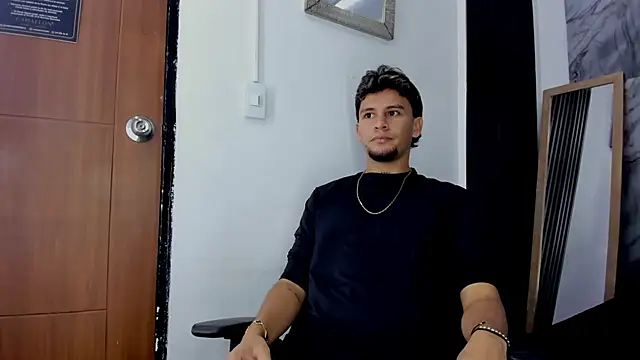 Alan-Smith1 online show from December 18, 8:04 pm