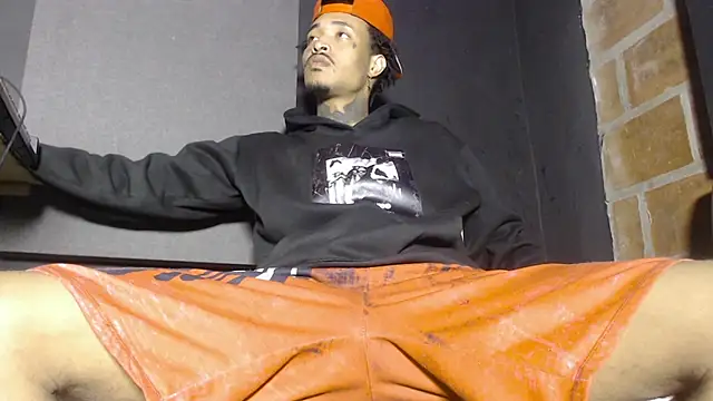 Anaconda larga online show from March 9, 1:59 pm