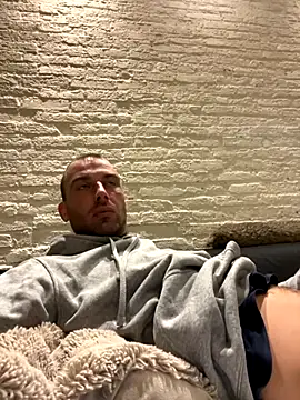 Rotteei1 online show from November 27, 5:48 pm