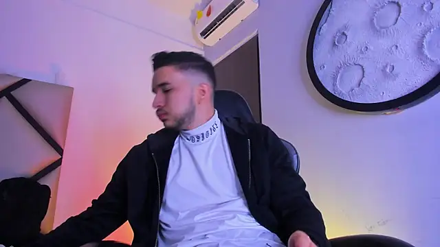 mike 257 online show from February 17, 11:50 am